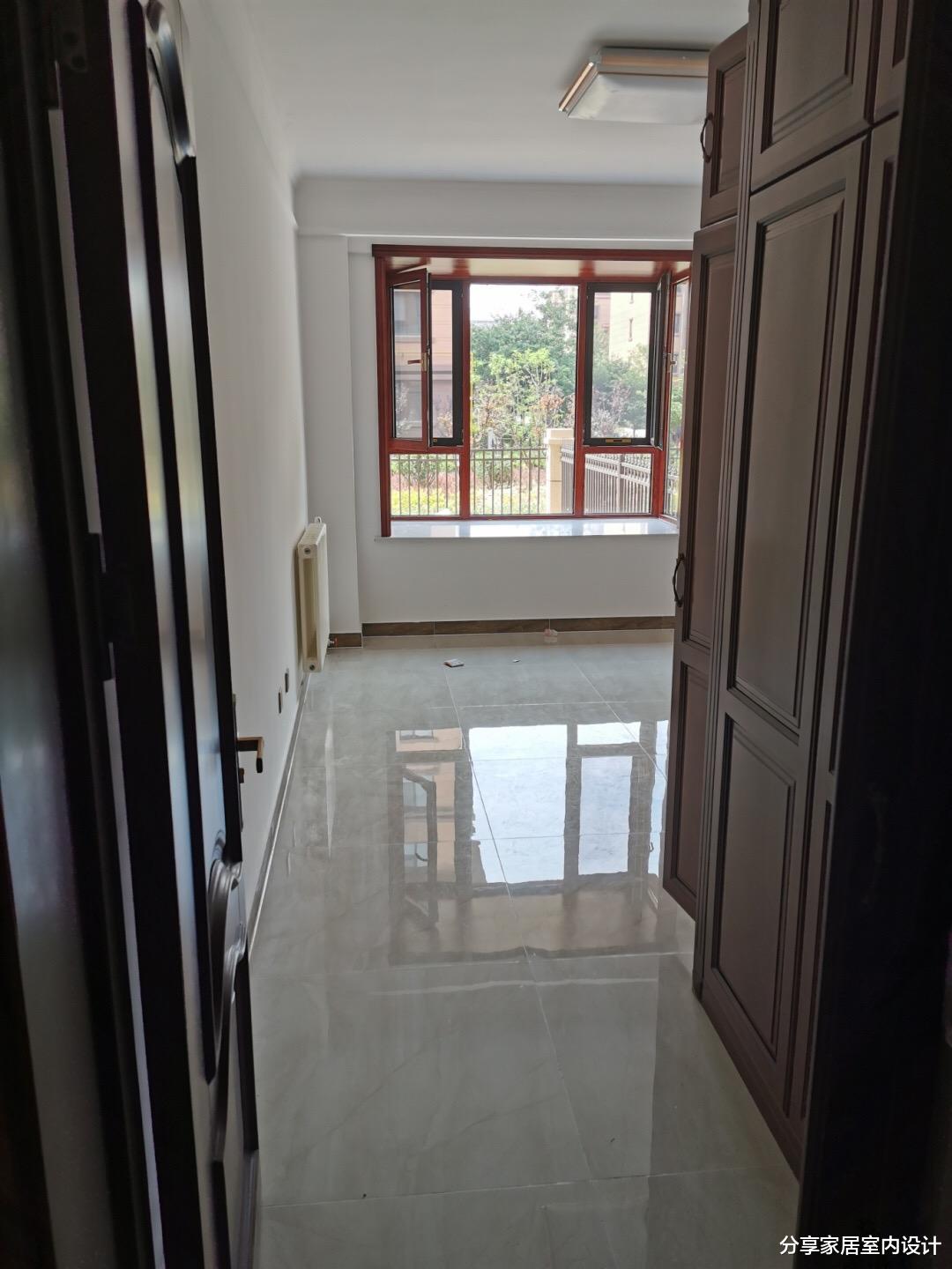 「」等了两年半，精装房终于交付，整体效果还不错，尤其是电视墙！