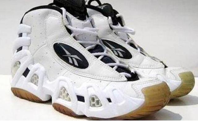 「espn」ESPN评NBA历史上最烂的十双鞋