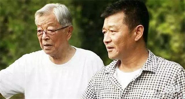 映真|褚时健:一生跌宕起伏,曾因贪污入狱,74岁再创业,挣下亿万家产