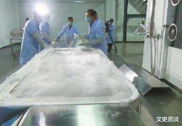 |被冰冻了53年，等待2017年复苏的美国富豪，后来到底怎样了？