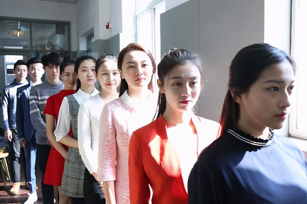 美术|2021届艺考:美术、播编表,哪类专业的文化课分数要求最高?