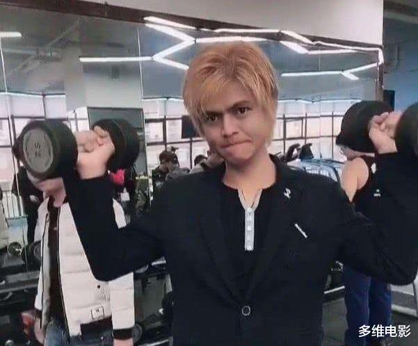 #罗志祥#山寨版“罗志祥”西装革履大变样,欲签约出道,直播事业今非昔比