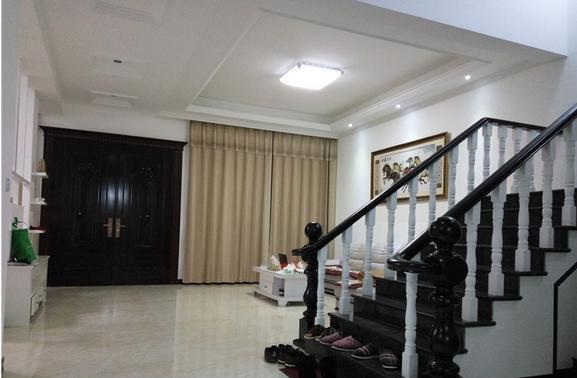 晒晒我家55W的双层大别墅, 不想遭一线城市的女友嫌弃, 大伙帮忙评评理