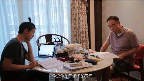 影帝|娱乐圈“我爸是李刚”:17岁想去拍戏,老爸立马叫来四位影帝抬轿