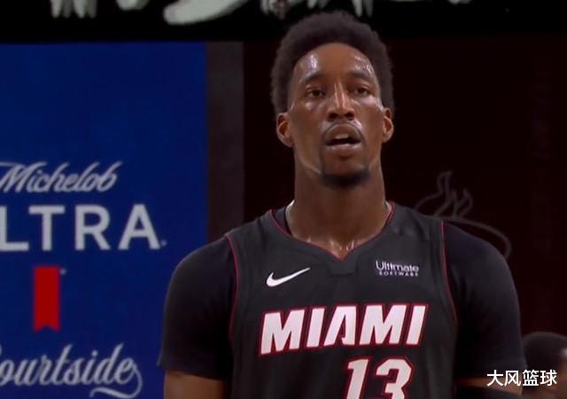 吉米·巴特勒|吉米不哭！倾其所有轰22分10板9助，事实证明，你没有输给詹姆斯