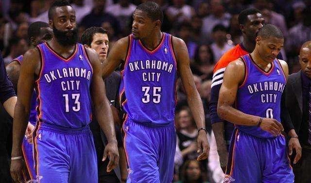 勇士队|遗憾！未曾拿过总冠军的7套华丽三人组，最后一队本可比勇士还强大！