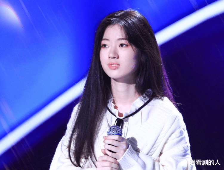 中国好声音|《中国好声音》：两次被使用封印权的单依纯，您觉得她会夺冠吗？