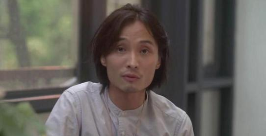 医生|37岁港星肺癌晚期,身形暴瘦哽咽发声求助,医生表示只剩半年生命