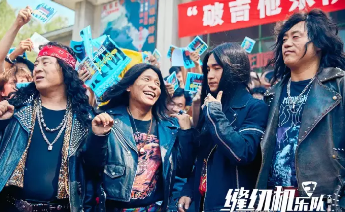 [吴京]他学吴京“砸家当”拍电影，票房才0.002亿血亏，如今沦为网红