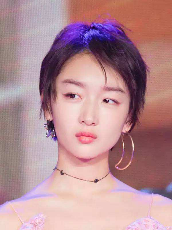 娱乐圈▲长得丑却能红得“一塌糊涂”的7大女星,网友:前两名绝对是靠实力!