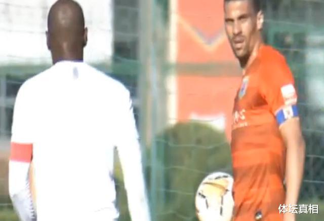 C罗■李霄鹏给予段刘愚五星级培养！鲁能球员围着他转，姚钧晟给他让位