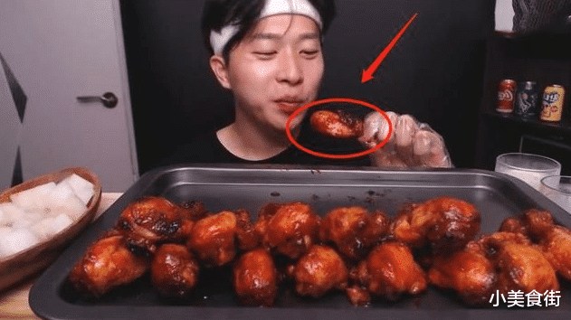 火山|大胃王为证明没假吃！挑战48个“火山鸡腿”却穿帮，网友：别再装了！