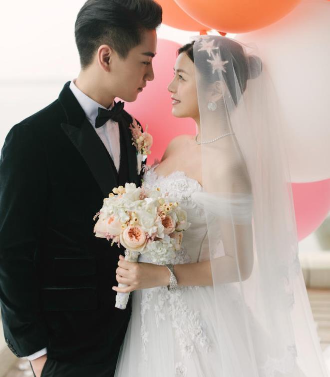 陈妍希|有种惊艳叫陈妍希,减肥后大秀“辣妈腿”,这颜值还配不上陈晓?