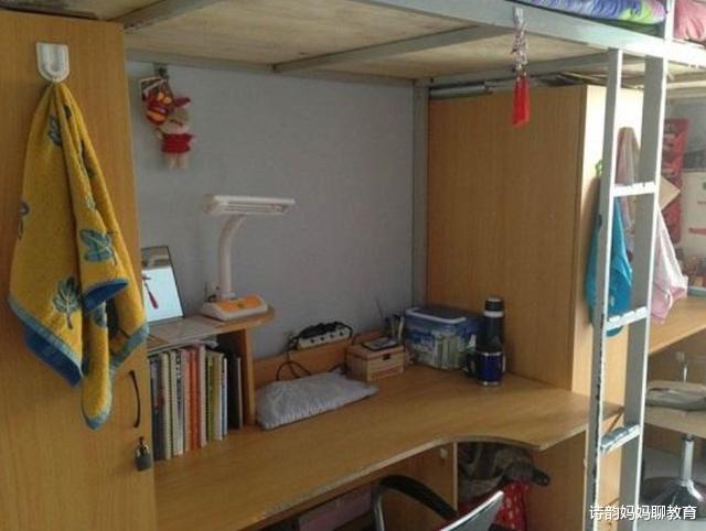 大学|大学新生进入宿舍时，先抢这3个床位，大学室友会嫉妒你4年