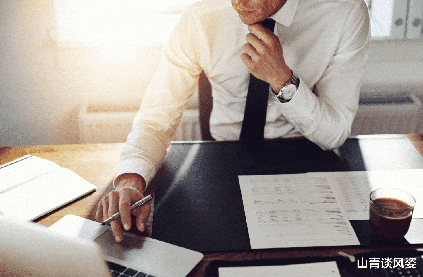 35岁的男性年收入多少算及格？