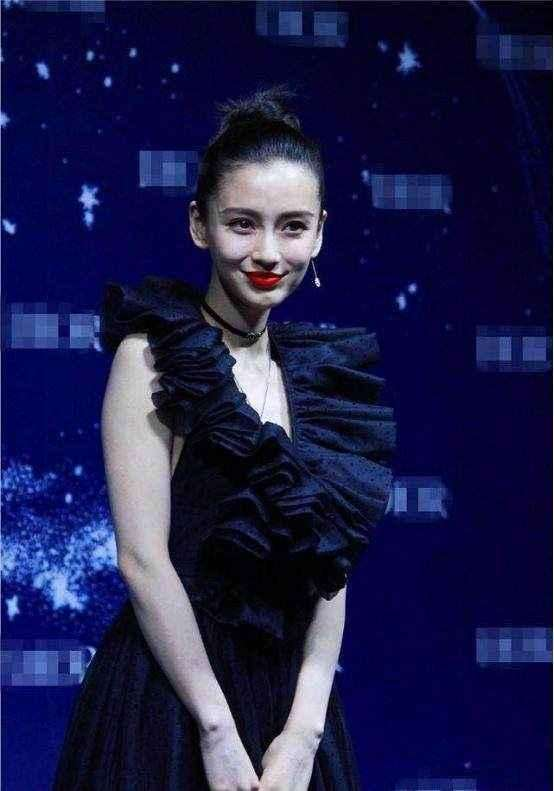 冯嘉怡|他拍戏“老是占”baby便宜，火不起来索性就去从商，如今却功成名就身价上亿