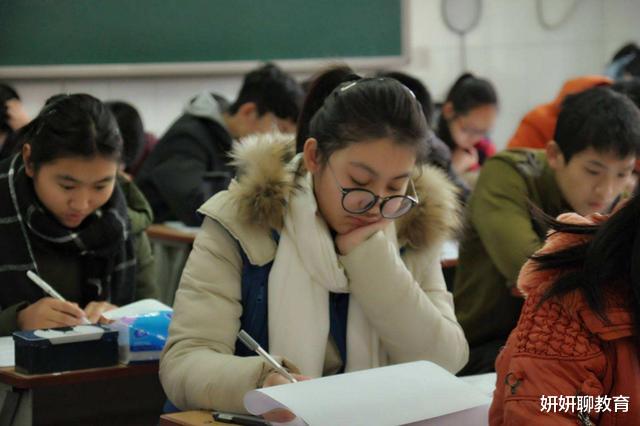 大学|高三这类学生很“可悲”,平时成绩优异,高考时进不了三本