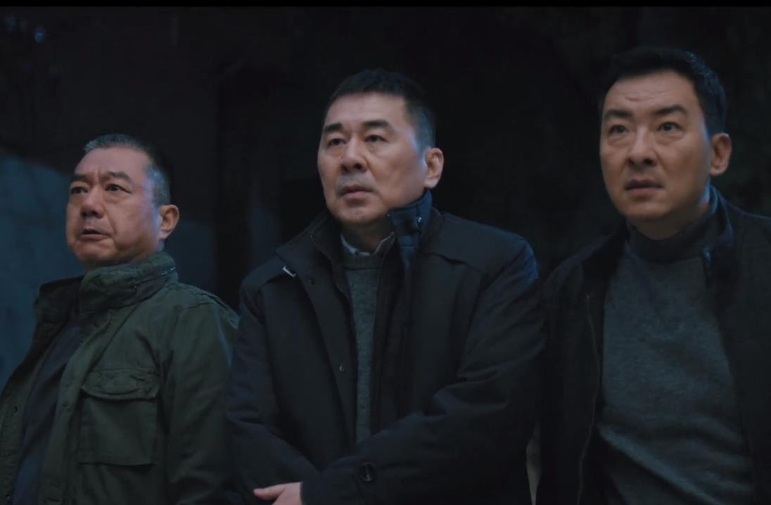 三叉戟■《三叉戟》原著大结局：徐国柱英勇牺牲，潘江海戴罪立功免判实刑