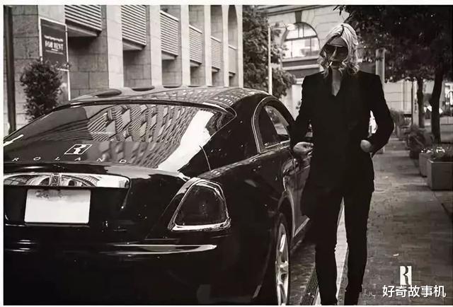 「罗兰」日本第一男公关夜王罗兰，他成功的秘诀你可能做不到