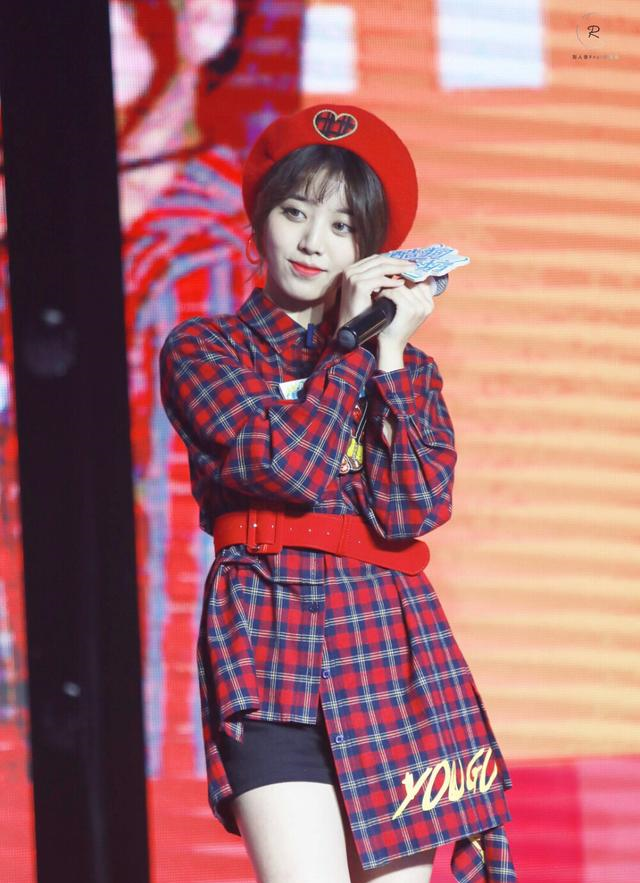 「创造101」她在《创造101》中遗憾落选，却得到逆天好资源！粉丝：应该的！