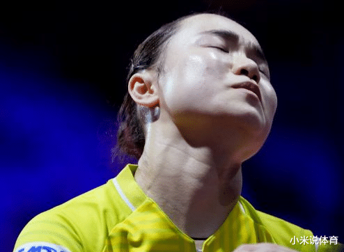 伊藤美诚：15岁天才小将“打疯了”，轰11比0给伊藤美诚“剃光头”，脸绿了