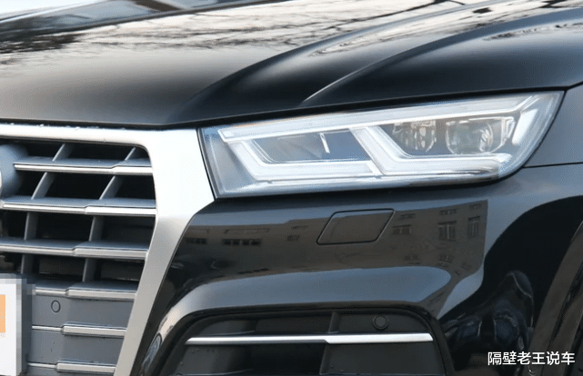 『奥迪Q5』奥迪终于“醒悟”，这车从近40w下探至29w，车主：比汉兰达漂亮10倍