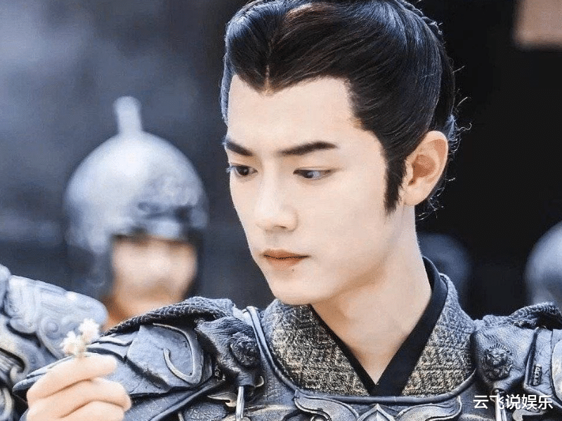 肖战▲肖战的三部新剧即将上映，除了《狼殿下》，还有一部剧造型很飒