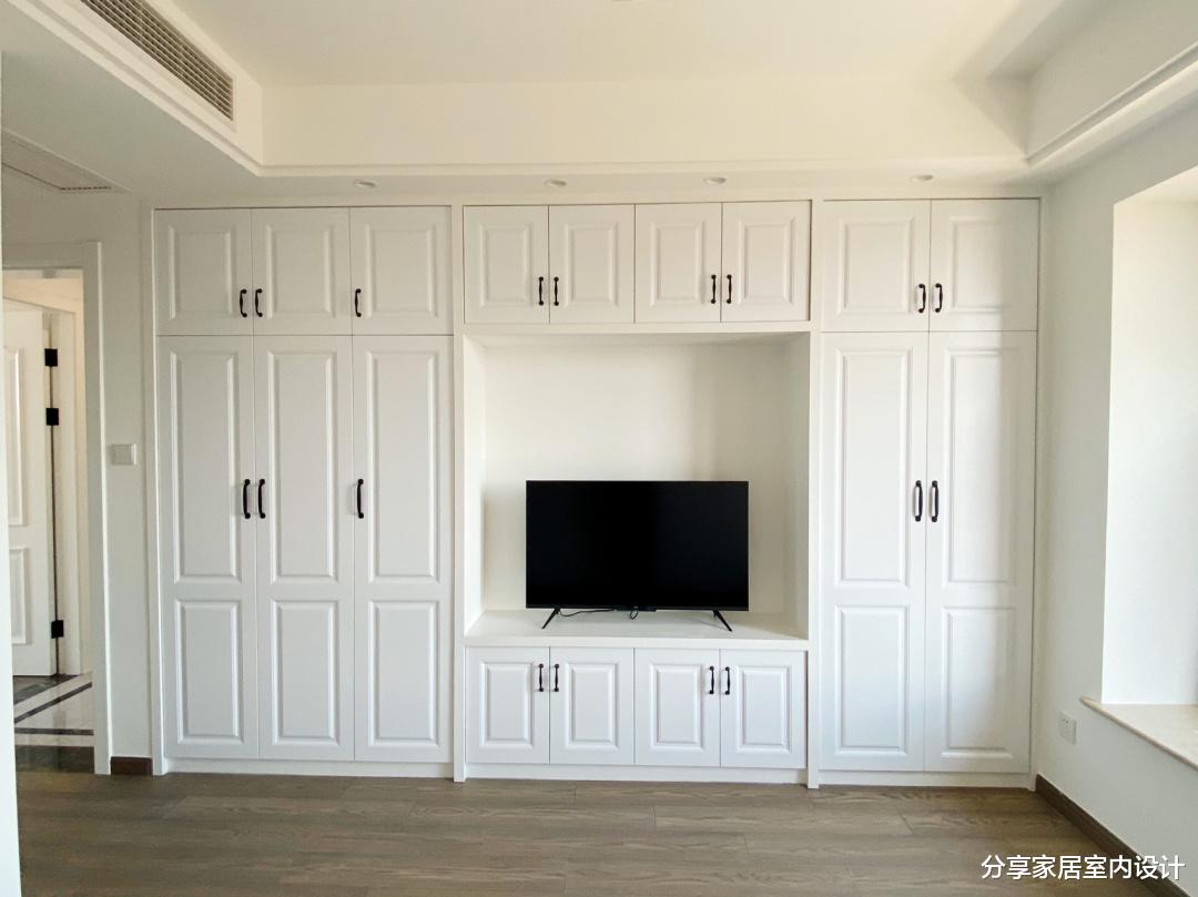 |人生第一套新房终于完工,打扫干净,还没布置齐家具就很漂亮!