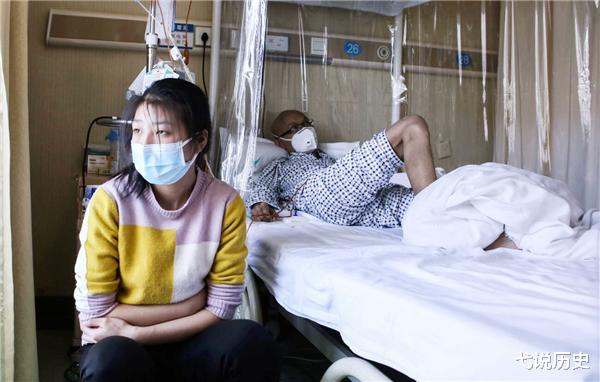 弋说历史|湖南农村小伙自感时日不多，在父亲墓前大哭：我们马上要相见