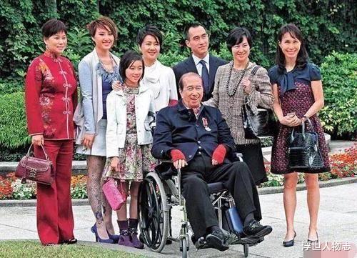 浮世人物志|赌王灵堂鲜花200万、棺木800万,何超琼200亿到手,在乎这点钱?