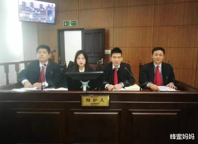 蜂蜜|大学“最累”的3个专业，报考有“风险”，没毅力的人要远离