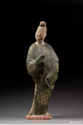 唐朝|总说胡服，到底长什么样？唐代女子真的可以随便穿？