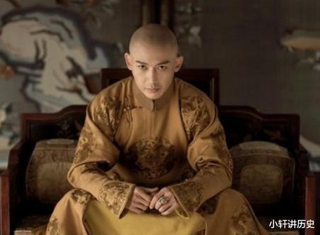 乾隆▲乾隆墓中惊现，一身穿龙袍的女子躺在地上，专家鉴定发现女子身份