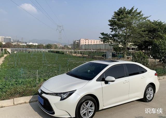 丰田雷凌@越来越多人买车选雷凌，这车到底哪里好？车主说出了半年用车感受