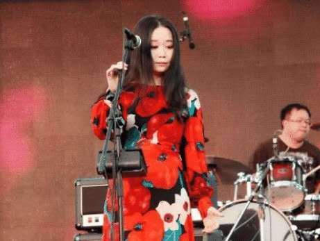 [90后]被永久“禁播”的三首歌，翻唱都不能，却是90后们的回忆