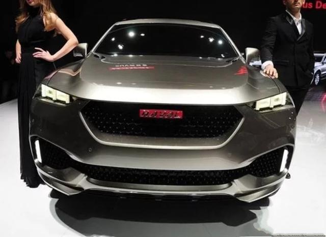 【哈弗h10】哈弗又出“销冠”车型，价格亲民外观设计是亮点，比宝马X7漂亮50倍