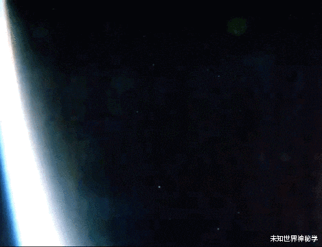 国际空间站@一支庞大“星际舰队”飞过了国际空间站