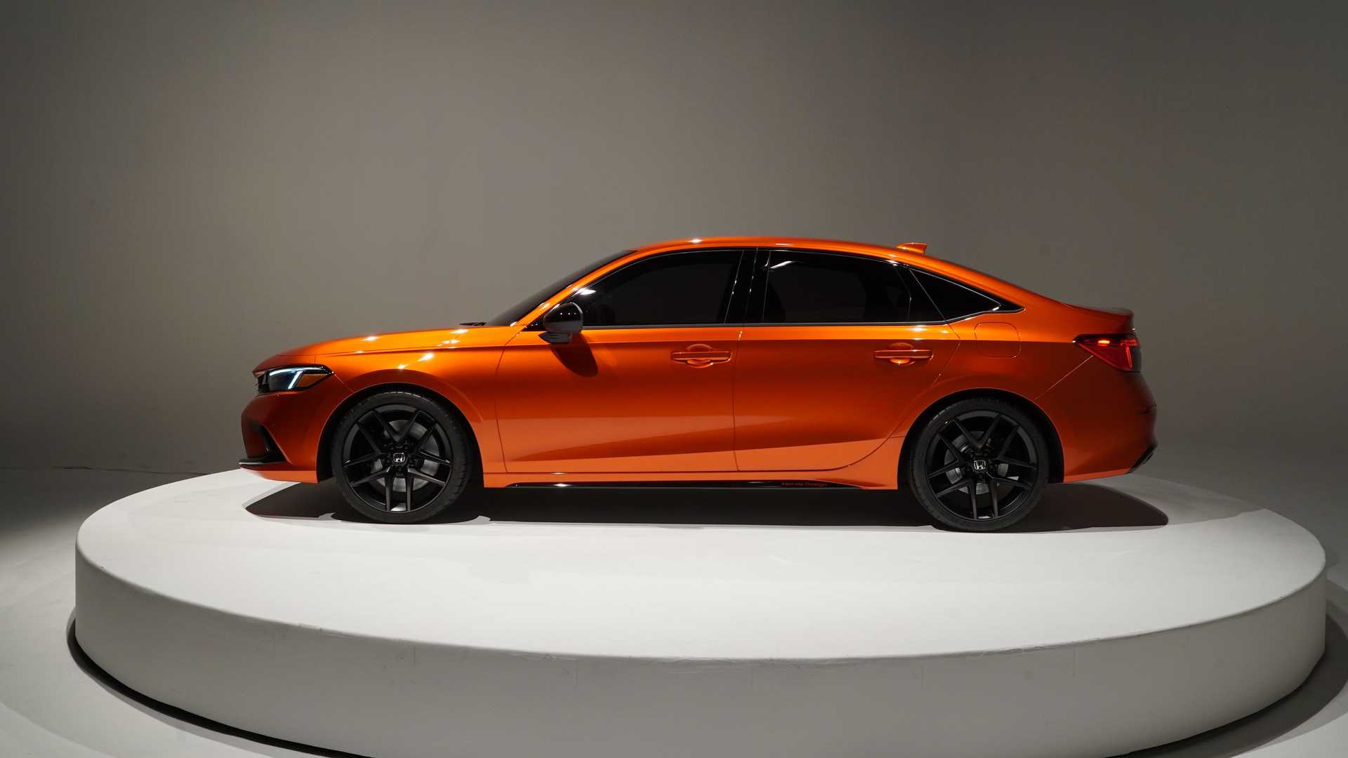 本田思域|第11代本田思域原型车首次亮相，侧面和雅阁太像了，将于明年上市