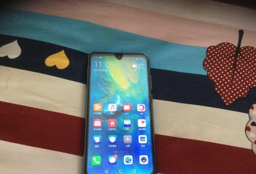 麒麟980|从3999跌至1958，麒麟980+徕卡三摄，网友：终于等到了！