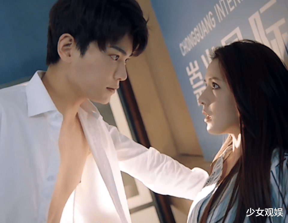 韫色过浓:芒果台《韫色过浓》火了,2天就超两千万,全程姨母笑追剧停不住