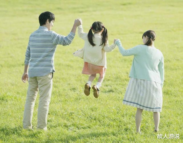 故人游说|2006年，出生时不足1斤的“拇指姑娘”，如今已长成14岁美丽少女