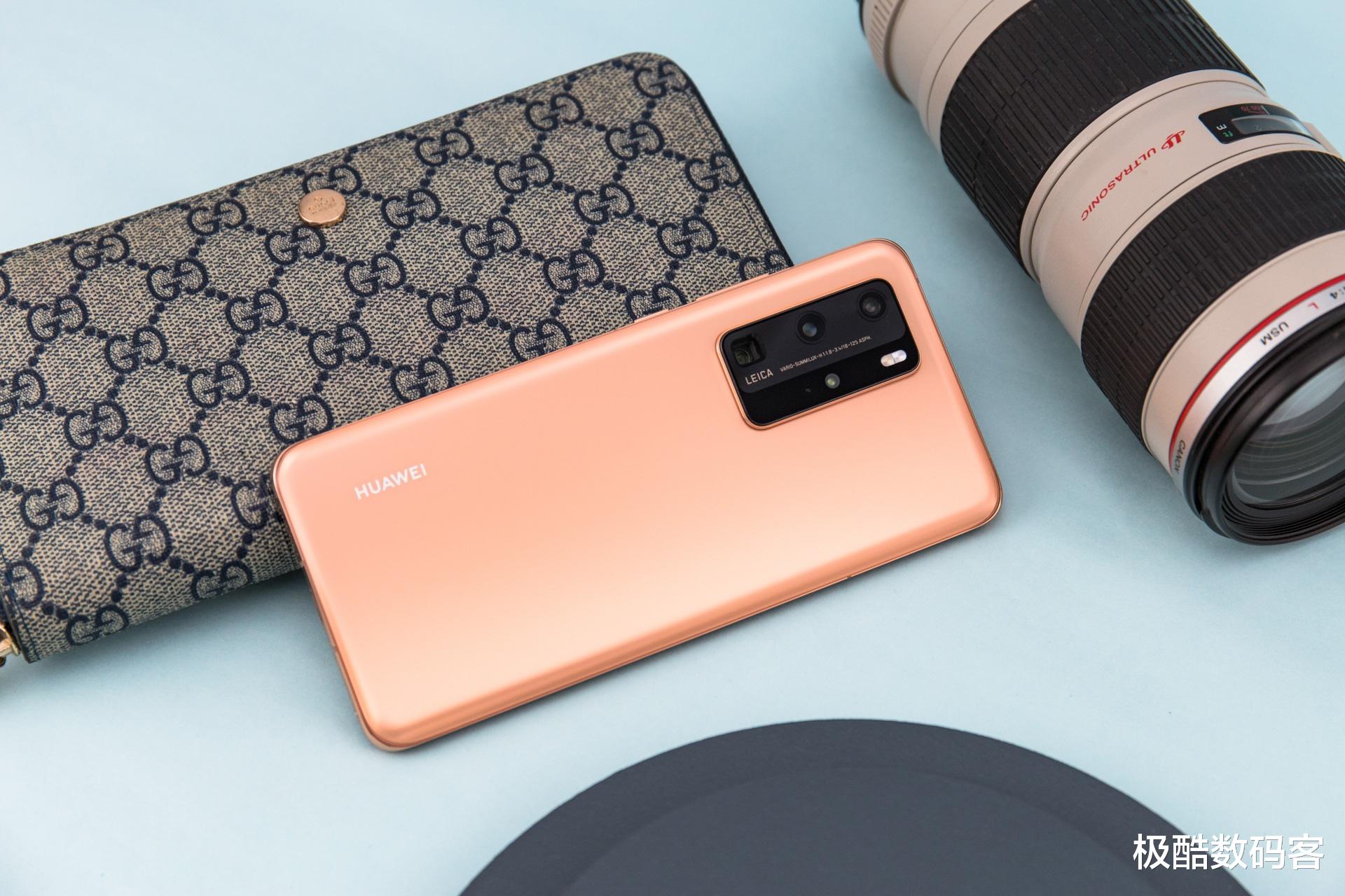 华为|一姑娘手机用了三年没有换！纠结华为还是苹果，最后总结了一下