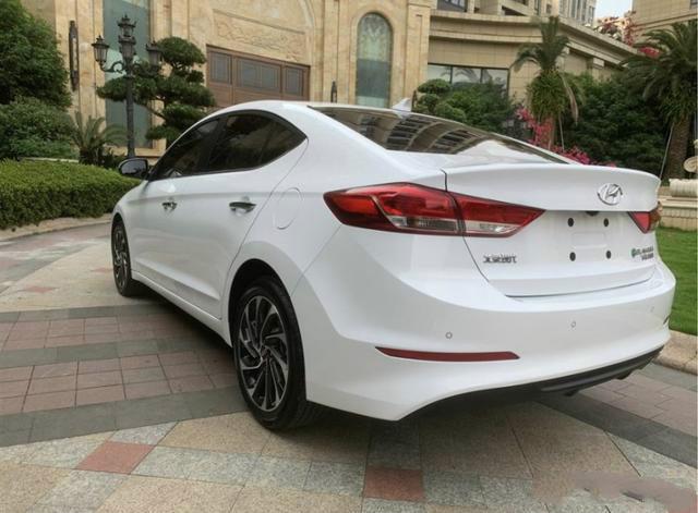 『领动』家用耐造还经济！比宝来漂亮，一箱油跑900km，白菜价8万起