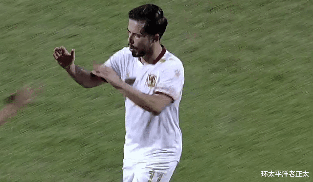 贵州恒丰|0-1！冲超大热输掉生死战，恐提前无缘中超，双方爆发激烈冲突