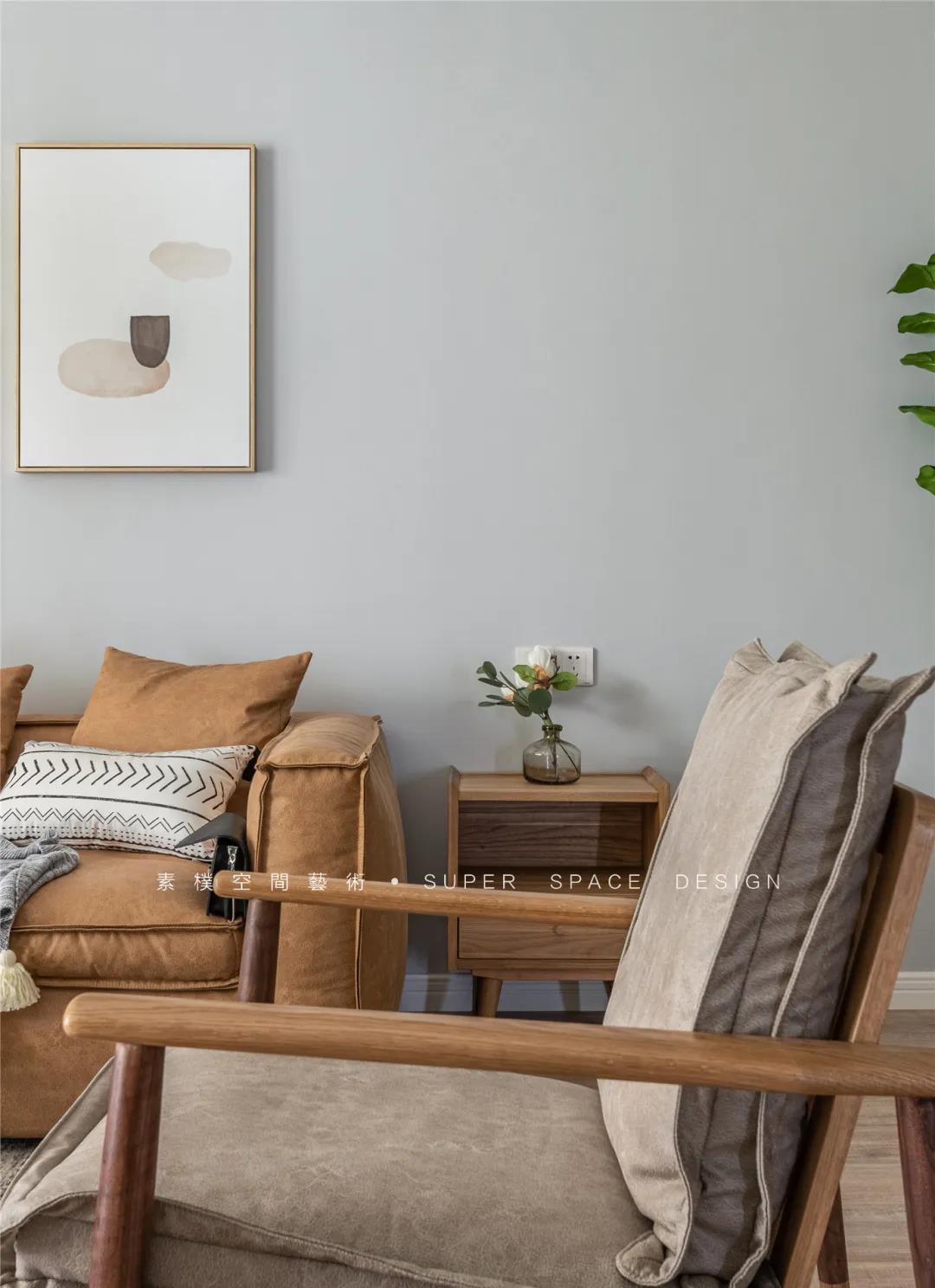 |她家120平的房子光一个客厅就把我迷住,全屋温馨有品,太漂亮了