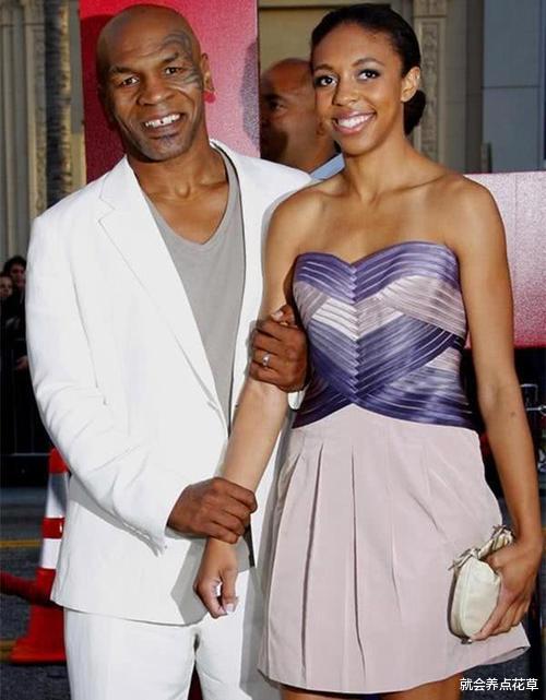 迈克·泰森▲拳王泰森愁嫁女！大女儿倒贴送1千万没人要，二女儿不给钱遭哄抢