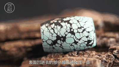 『翡翠』这10类首饰含毒胶，贴身戴1年，寿命减3岁！人到中年更要小心！