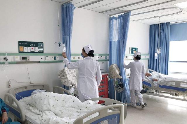 时间要闻|业绩不佳？员工被罚吃“死神辣条”，同事：搞笑！她是销售冠军