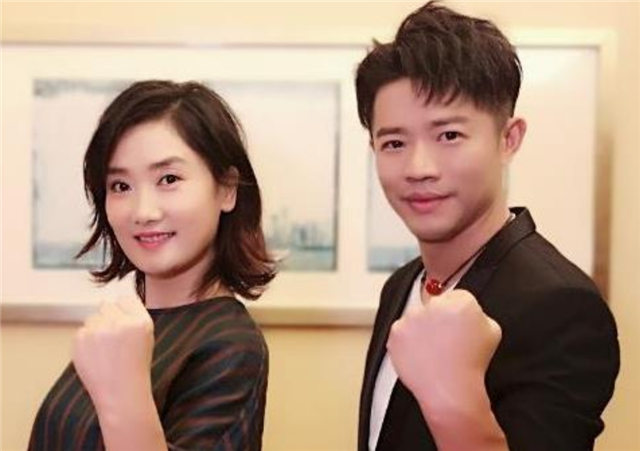 靳东|两人搭档23年酬劳平均分配，现今一个身家过亿，一个却负债累累