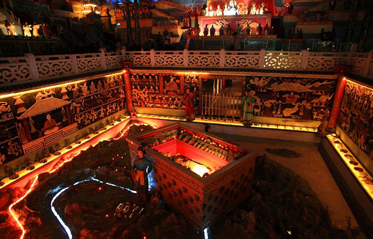 「秦始皇陵」秦始皇陵地宫水银之谜推测至少100吨皇陵并不是从未被盗墓贼光顾